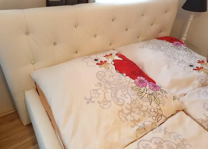 Birgit 3* Rothenburg ob der Tauber